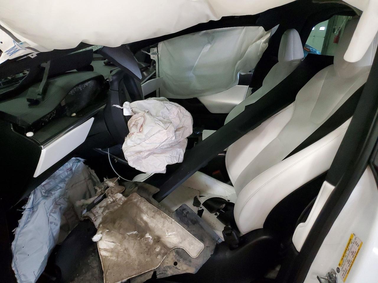 2022 Tesla Model x