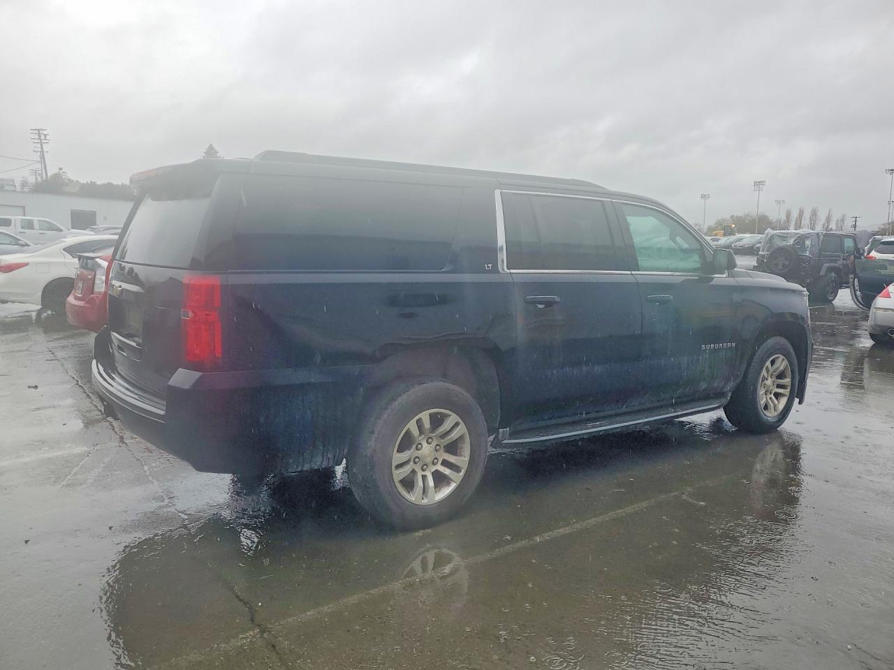 2019 Chevrolet Suburban K1500 lt