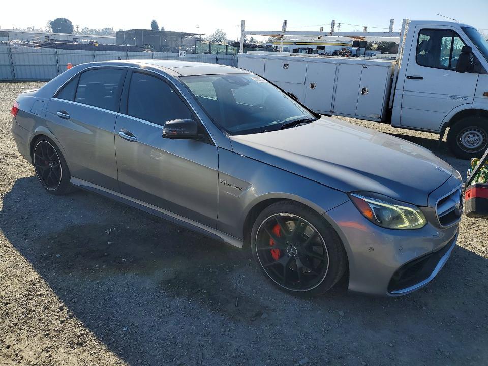 2014 Mercedes-Benz E 63 Amg-s