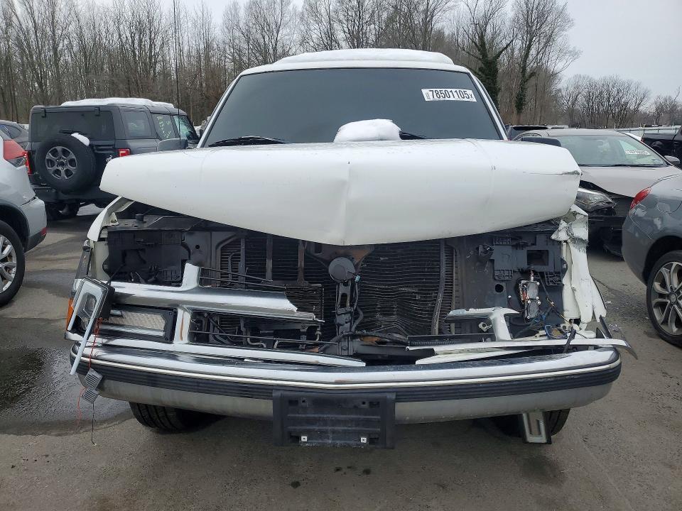 1998 Chevrolet Suburban C2500