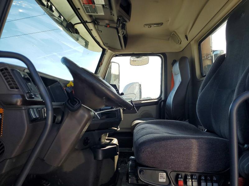 2017 Volvo Vnl Semi Truck
