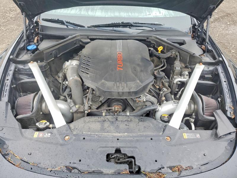 2019 KIA Stinger GT2