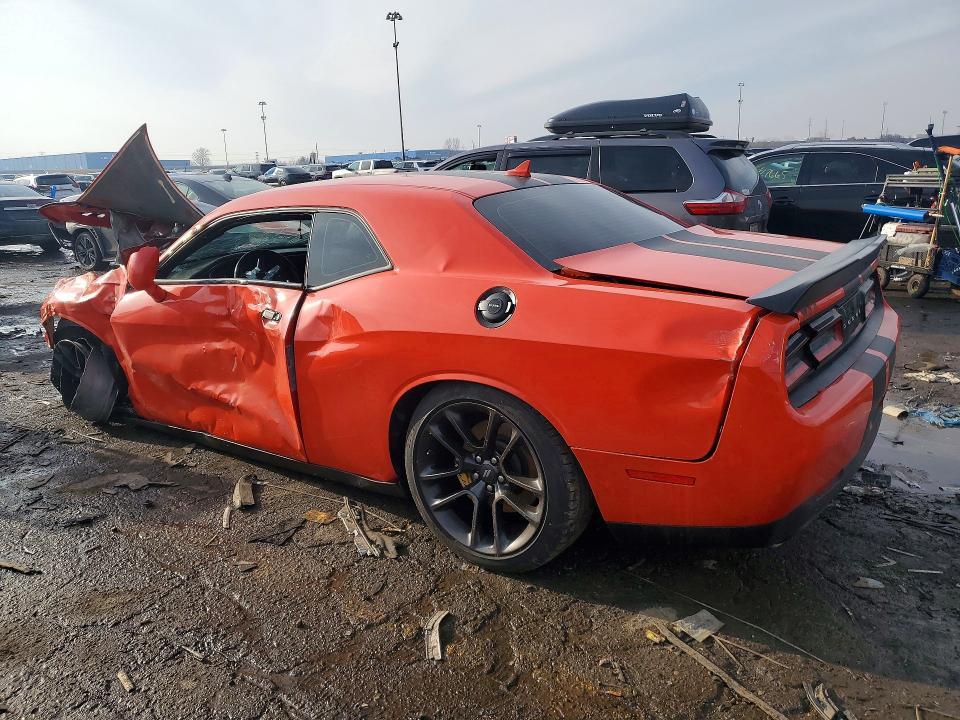 2021 Dodge Challenger r