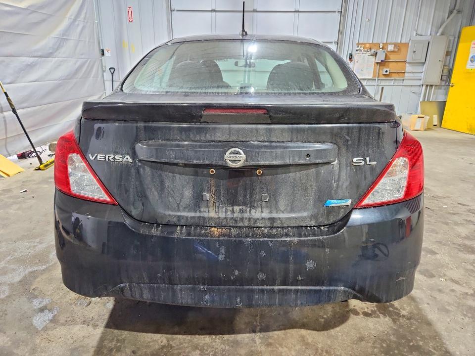 2016 Nissan Versa s
