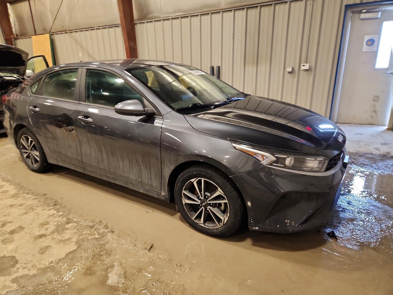 2024 KIA Forte lx