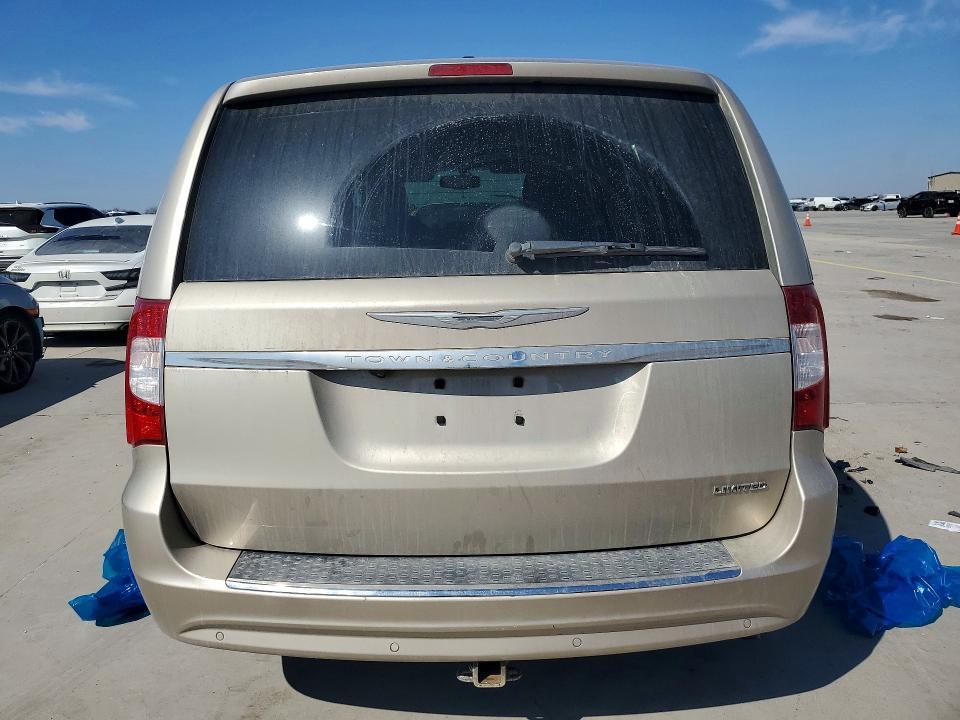 2013 Chrysler Town & Country Limited