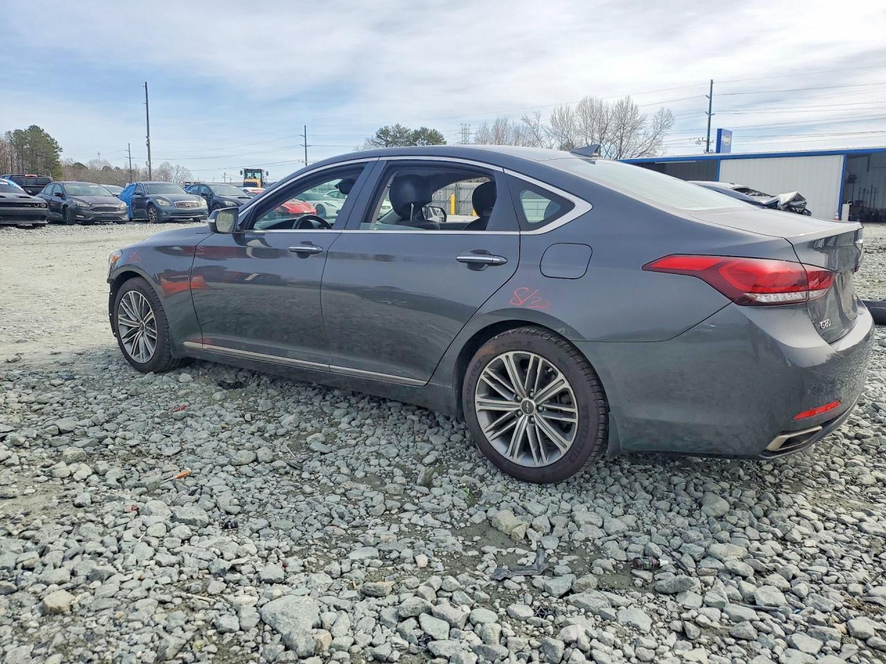 2018 Genesis G80 Base