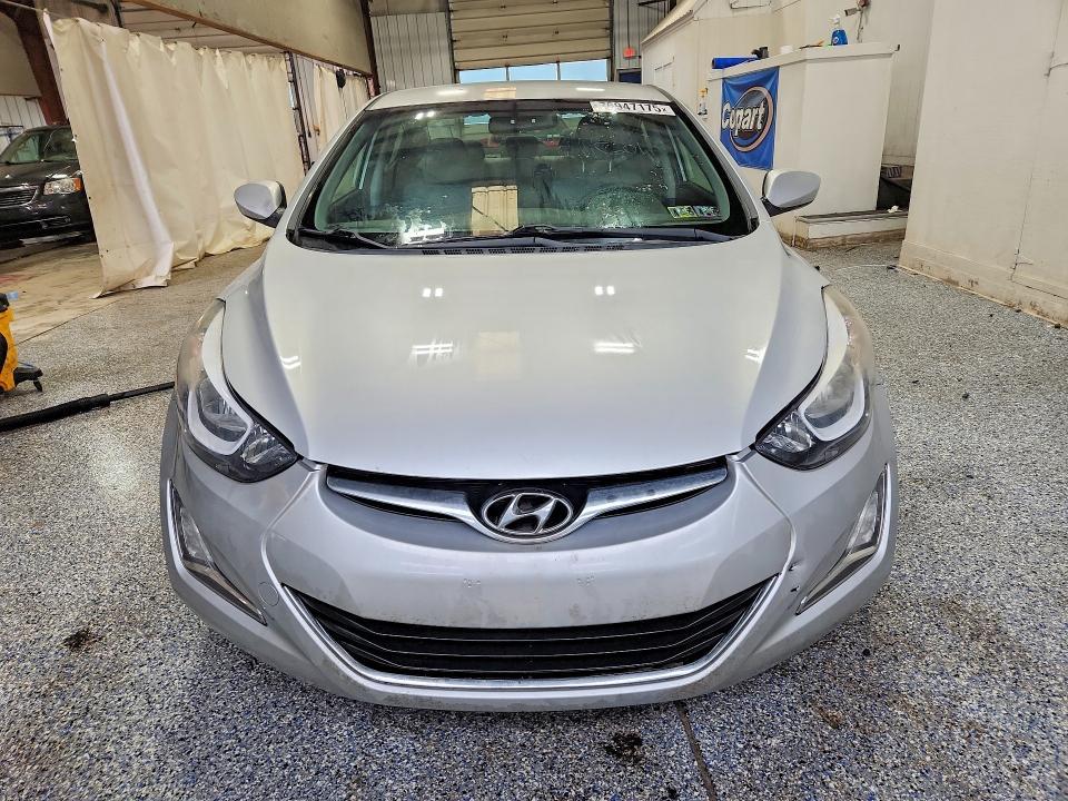 2014 Hyundai Elantra se
