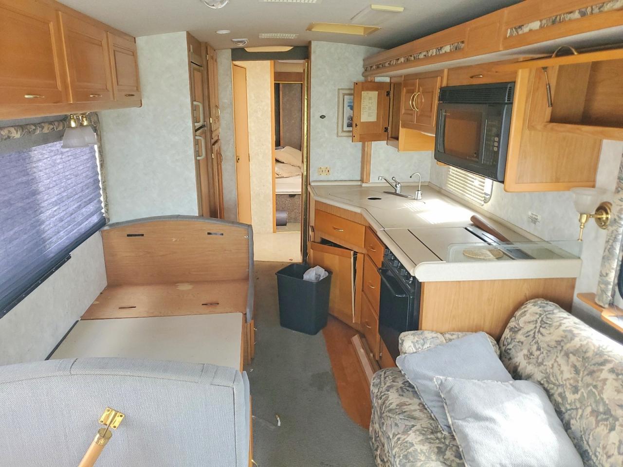 1999 Ford Southwind RV