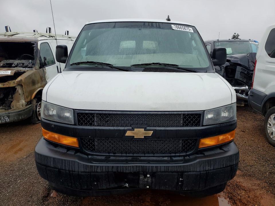 2019 Chevrolet Express G3500 LS  2.8L 4C Tdsl Passenger