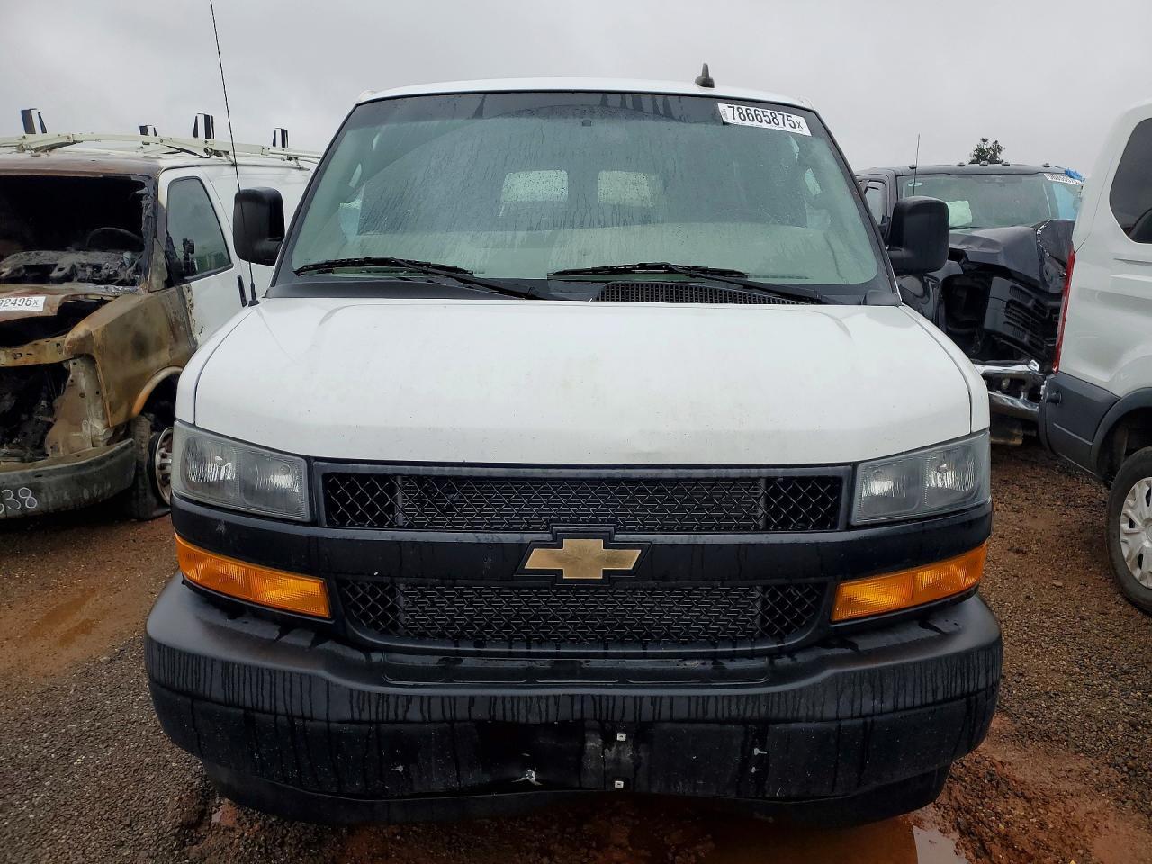 2019 Chevrolet Express G3500 LS  2.8L 4C Tdsl Passenger