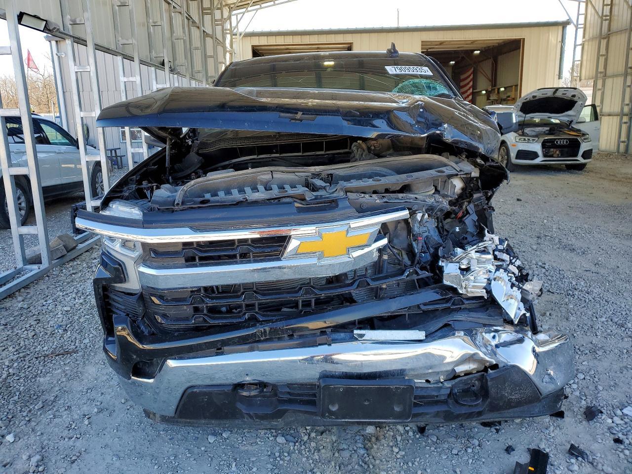 2025 Chevrolet Silverado K1500 LT