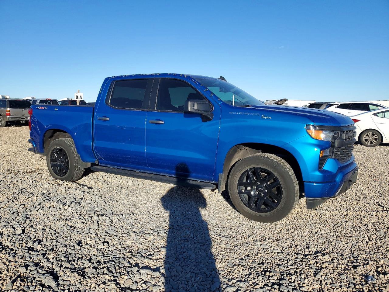 2023 Chev Silverado K1500 Custom