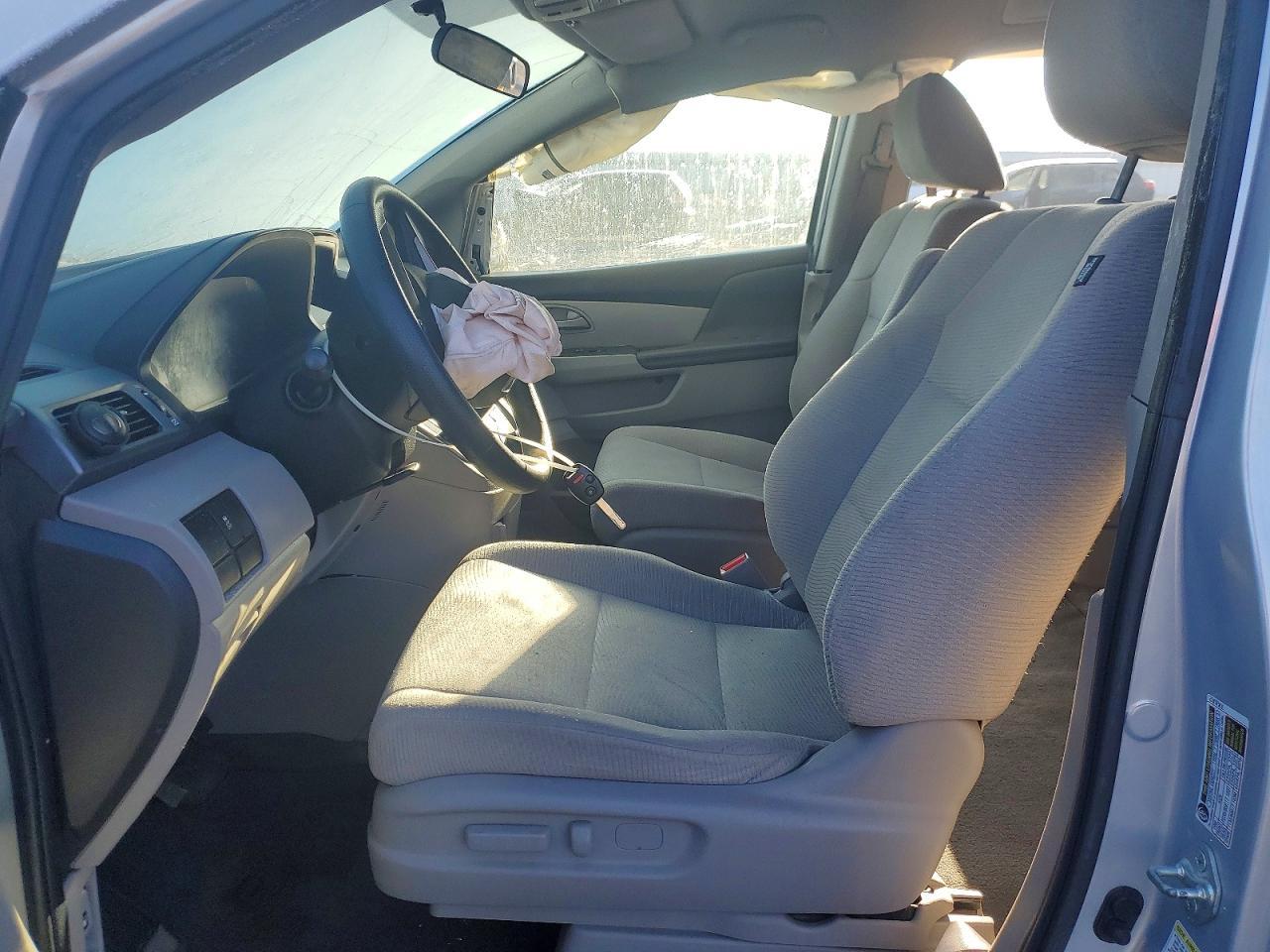 2013 Honda Odyssey lx