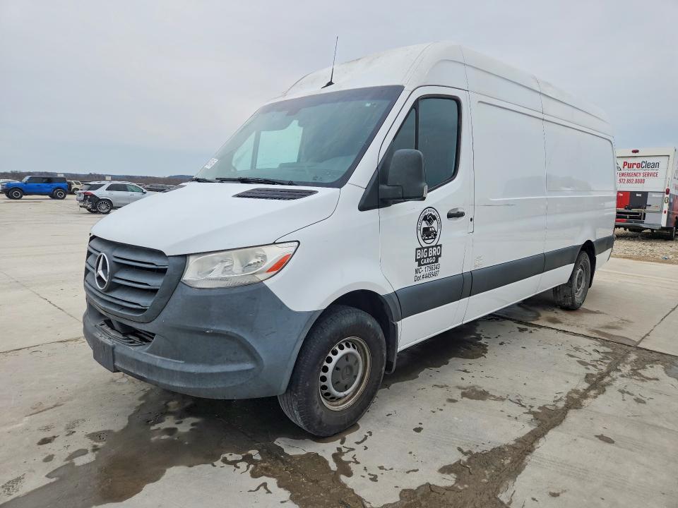 2021 Mercedes-Benz Sprinter 2500