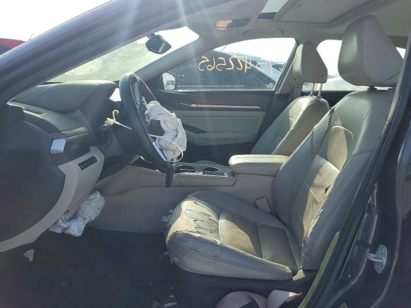 2019 Nissan Altima sl