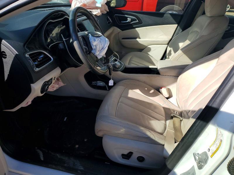 2015 Chrysler 200 c