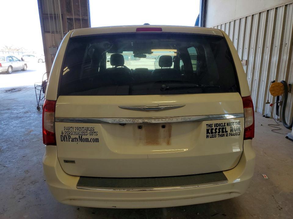 2012 Chrysler Town & Country Touring