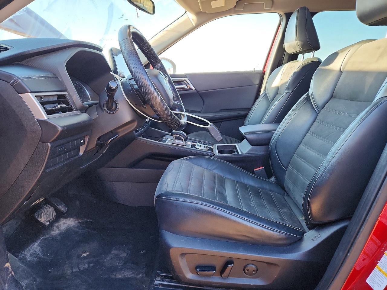 2022 Mitsubishi Outlander se