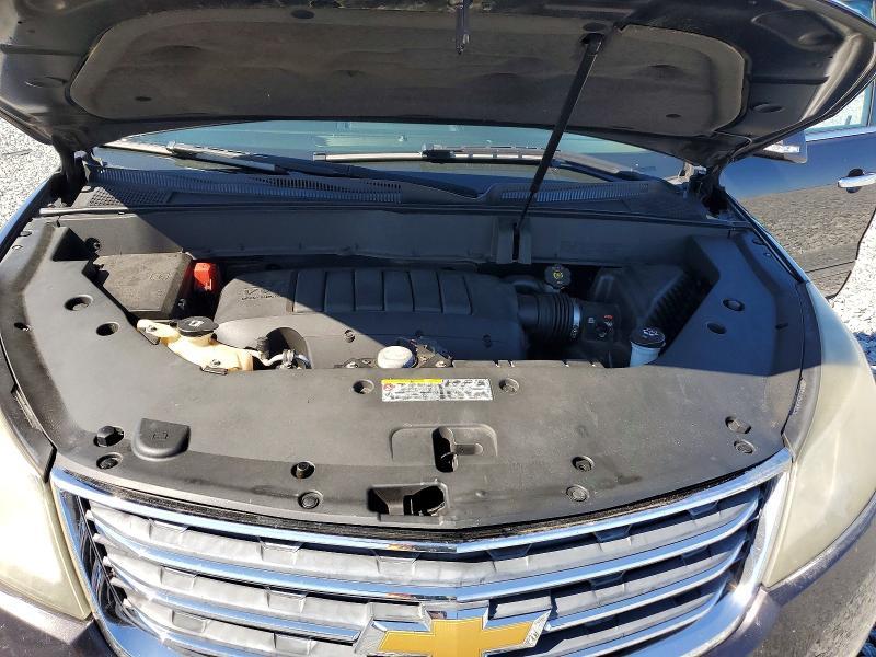 2013 Chev Traverse lt