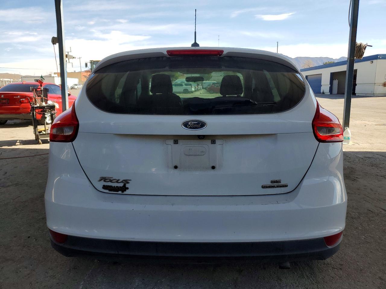 2015 Ford Focus se