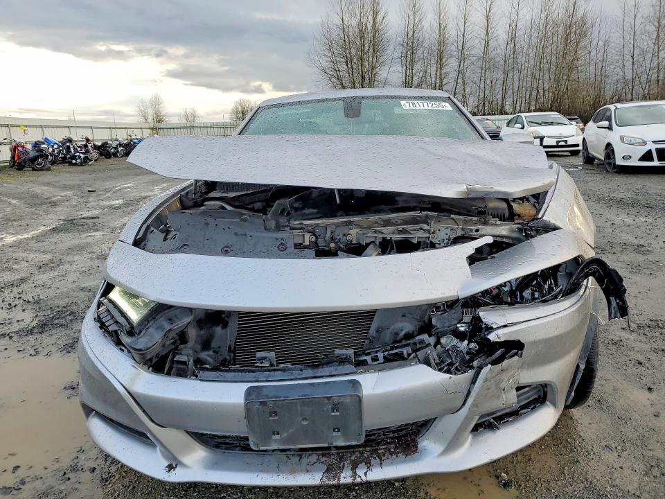 2015 Dodge Charger se