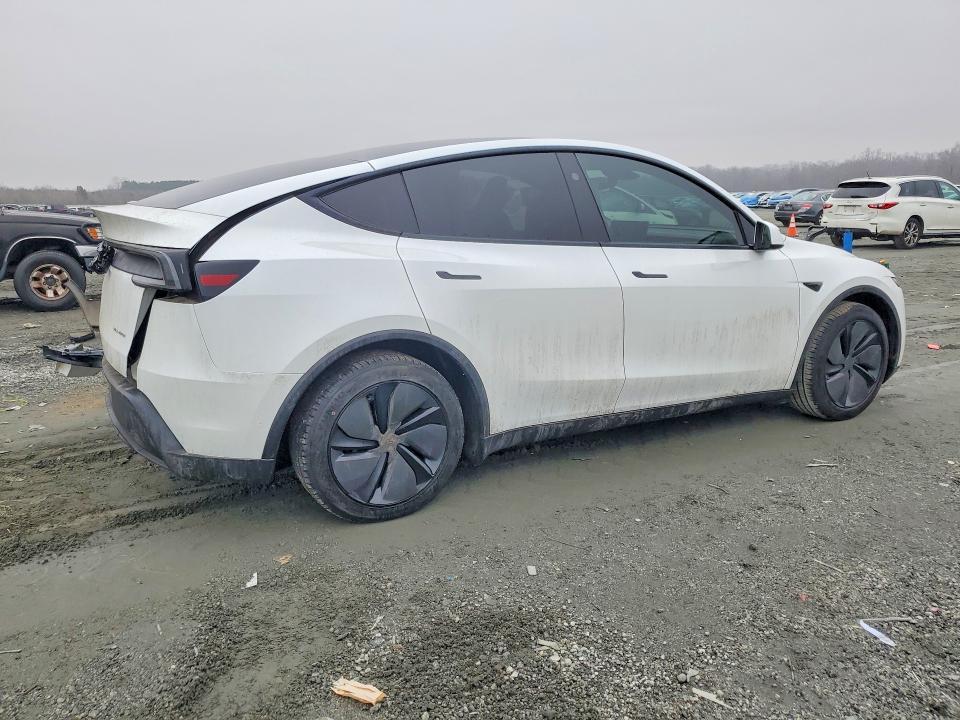 2026 Tesla Model y