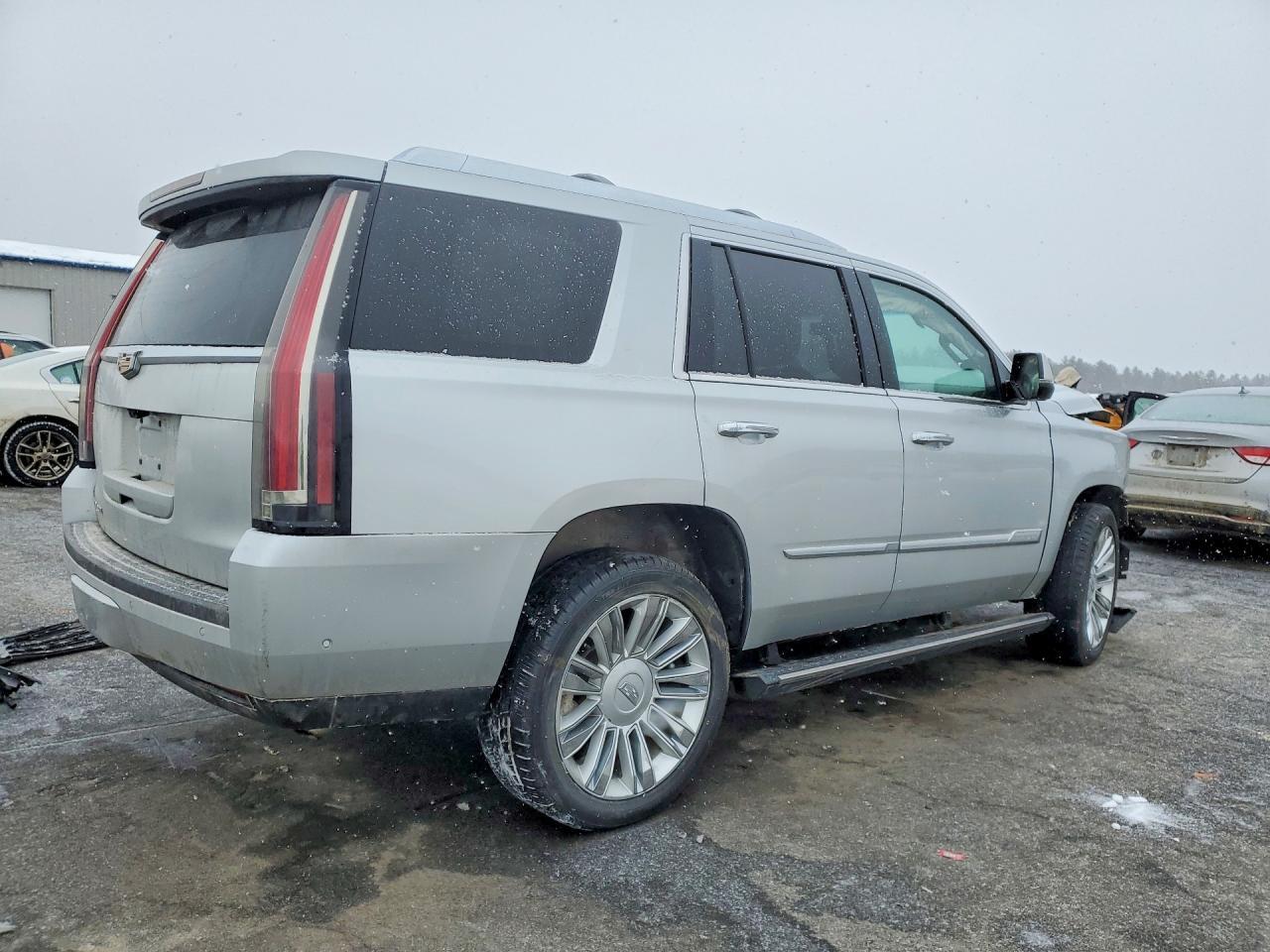 2017 Cadillac Escalade Platinum