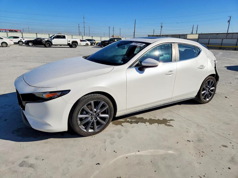 2024 Mazda 3 Preferred