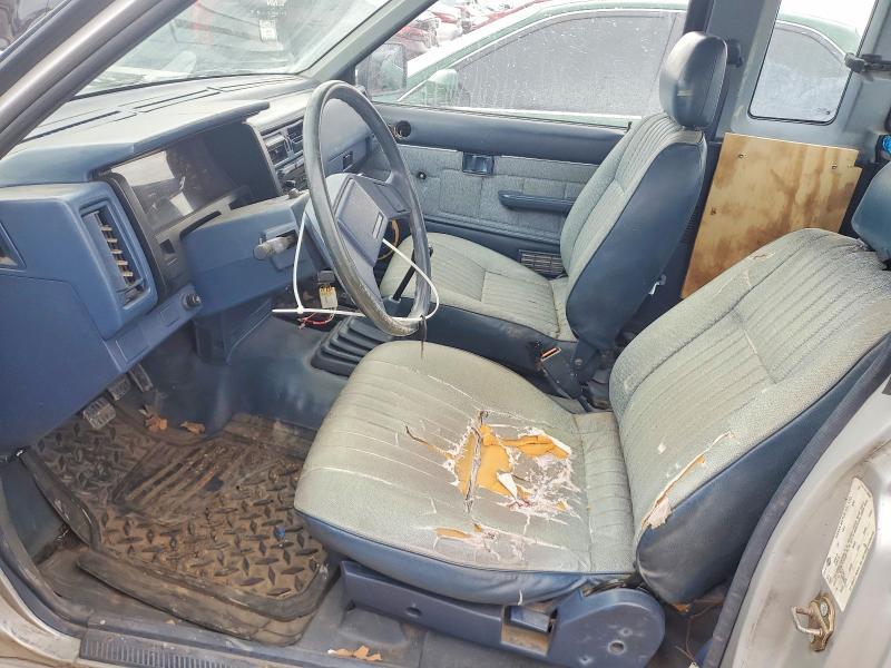 1986 Nissan D21 King cab