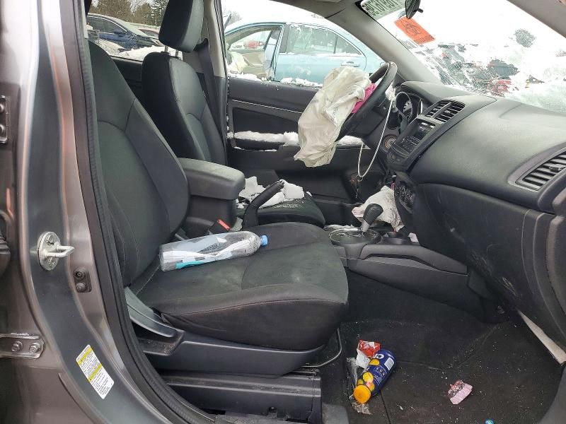 2015 Mitsubishi Outlander Sport es