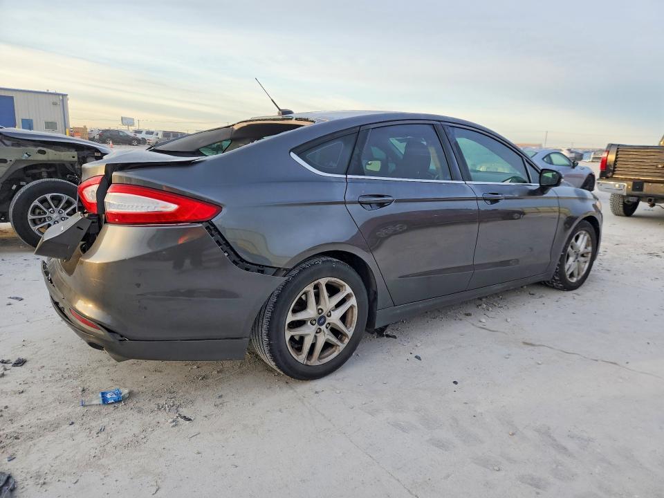 2016 Ford Fusion se