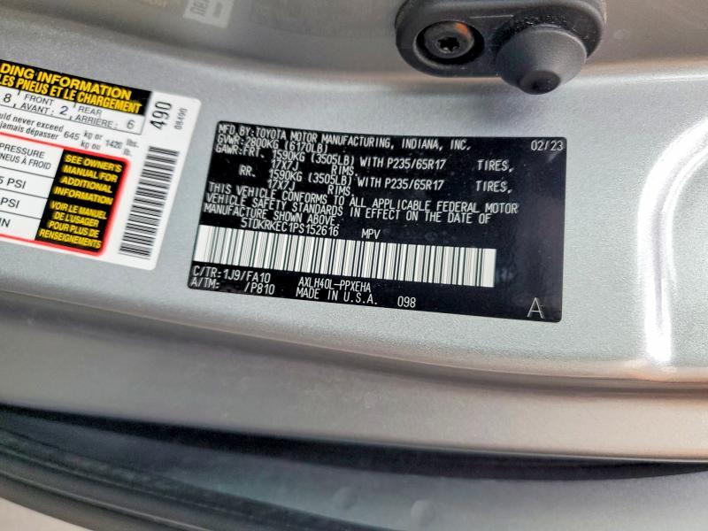 2023 Toyota Sienna le