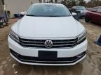 2016 Volkswagen Passat sel