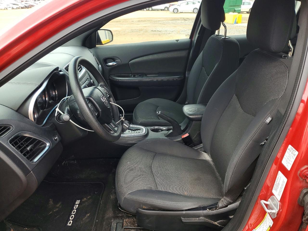 2012 Dodge Avenger se