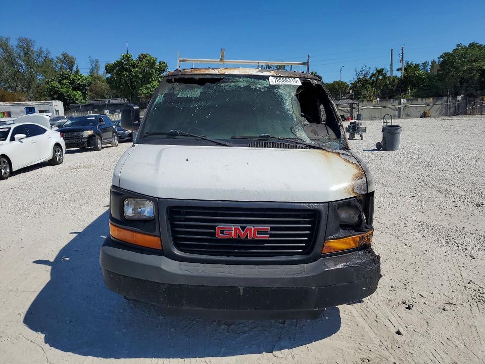 2009 GMC Savana G2500