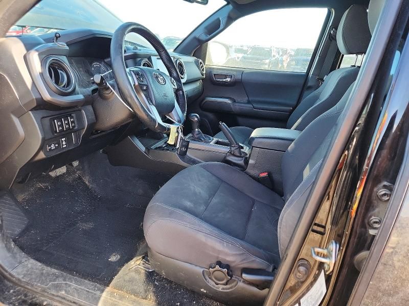 2016 Toyota Tacoma Double cab