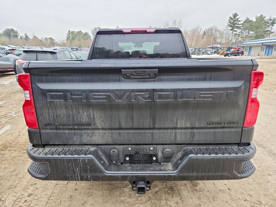 2023 Chevrolet Silverado K1500 Custom