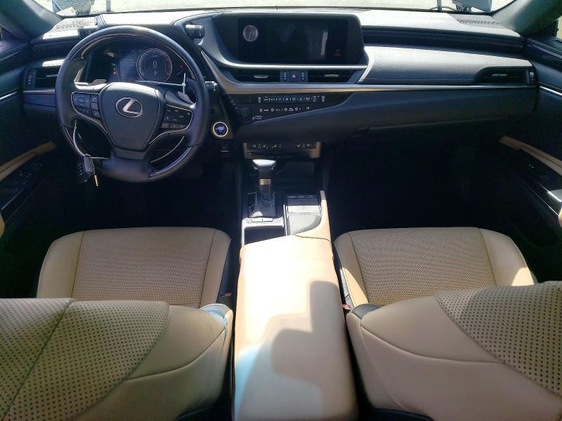 2020 Lexus Es 300h Base