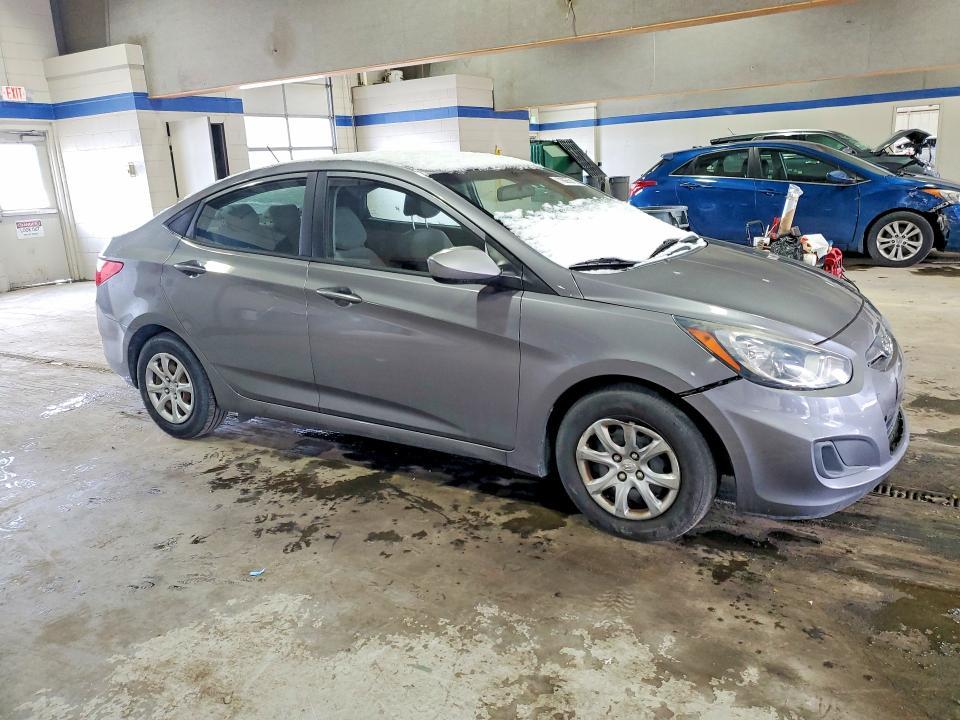 2014 Hyundai Accent gls