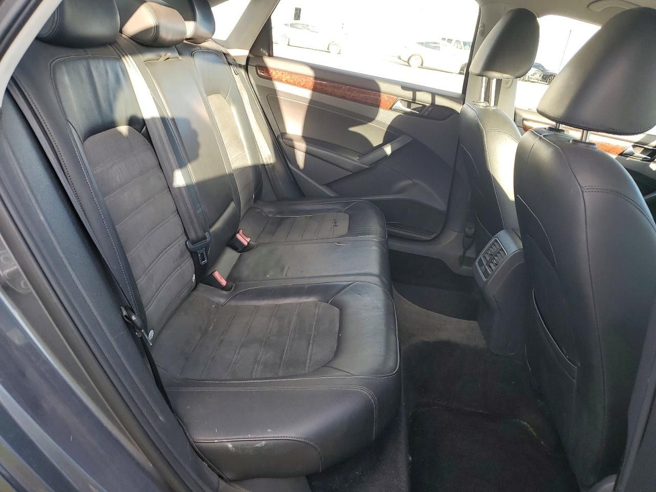 2013 Volkswagen Passat sel