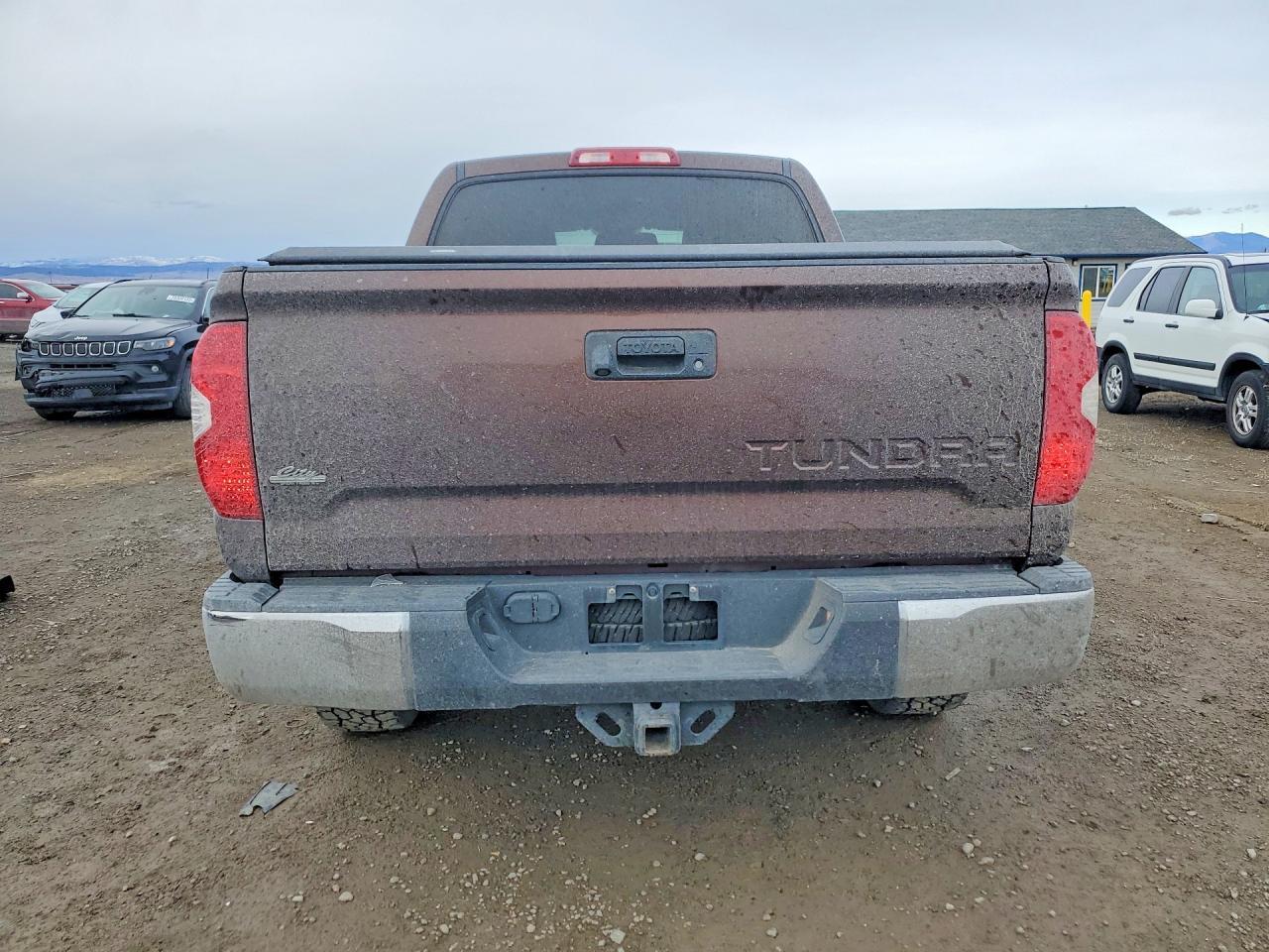 2016 Toyota Tundra SR5