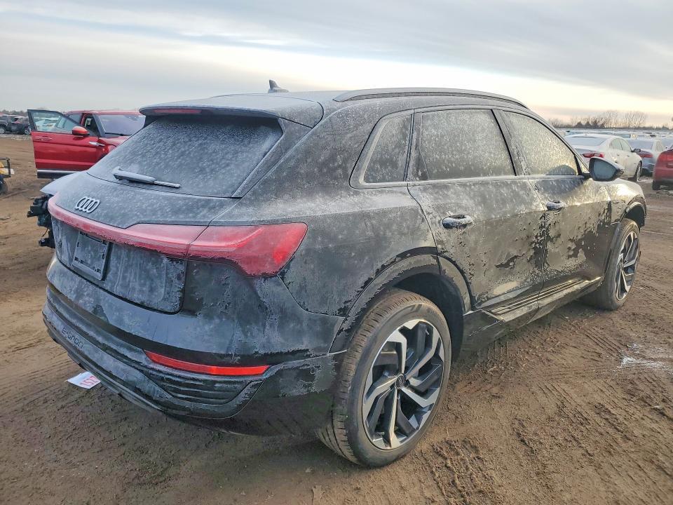 2024 Audi Q8 E-tron Premium Plus