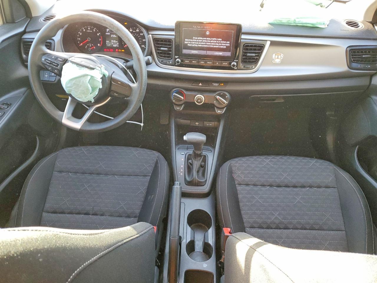 2022 KIA Rio lx
