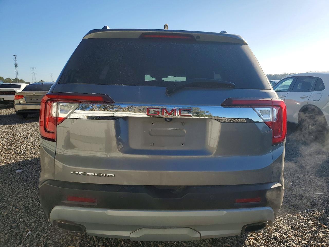 2021 GMC Acadia slt
