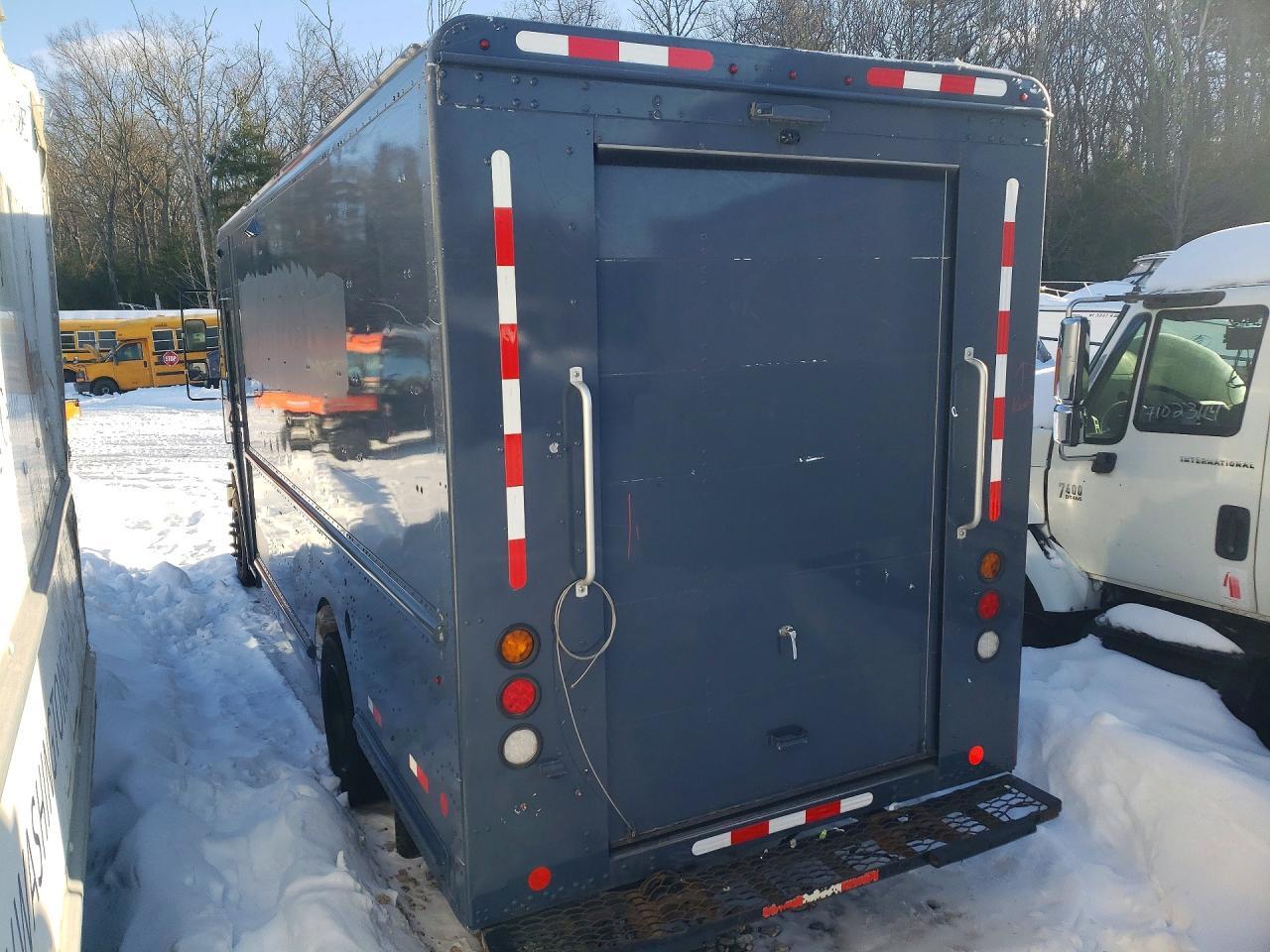 2020 Freightliner MT45 Chassis Delivery Truck