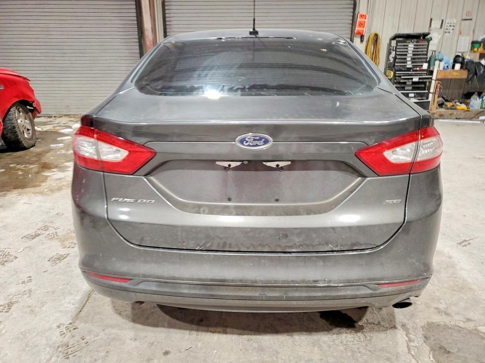 2015 Ford Fusion se