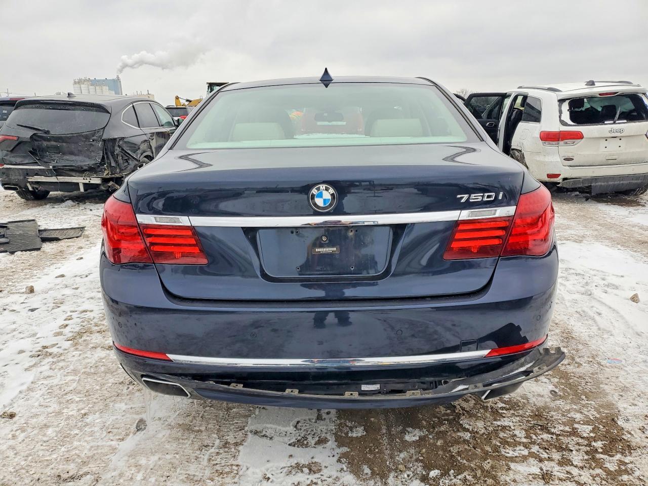 2015 BMW 750 xi