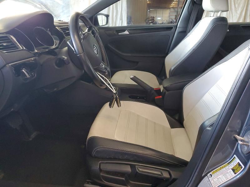 2015 Volkswagen Jetta se