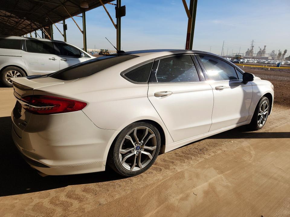 2017 Ford Fusion se